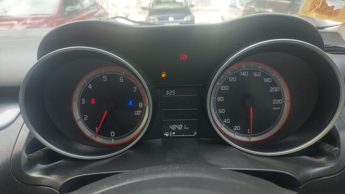 Maruti Suzuki Swift(2014-2018) Vxi O